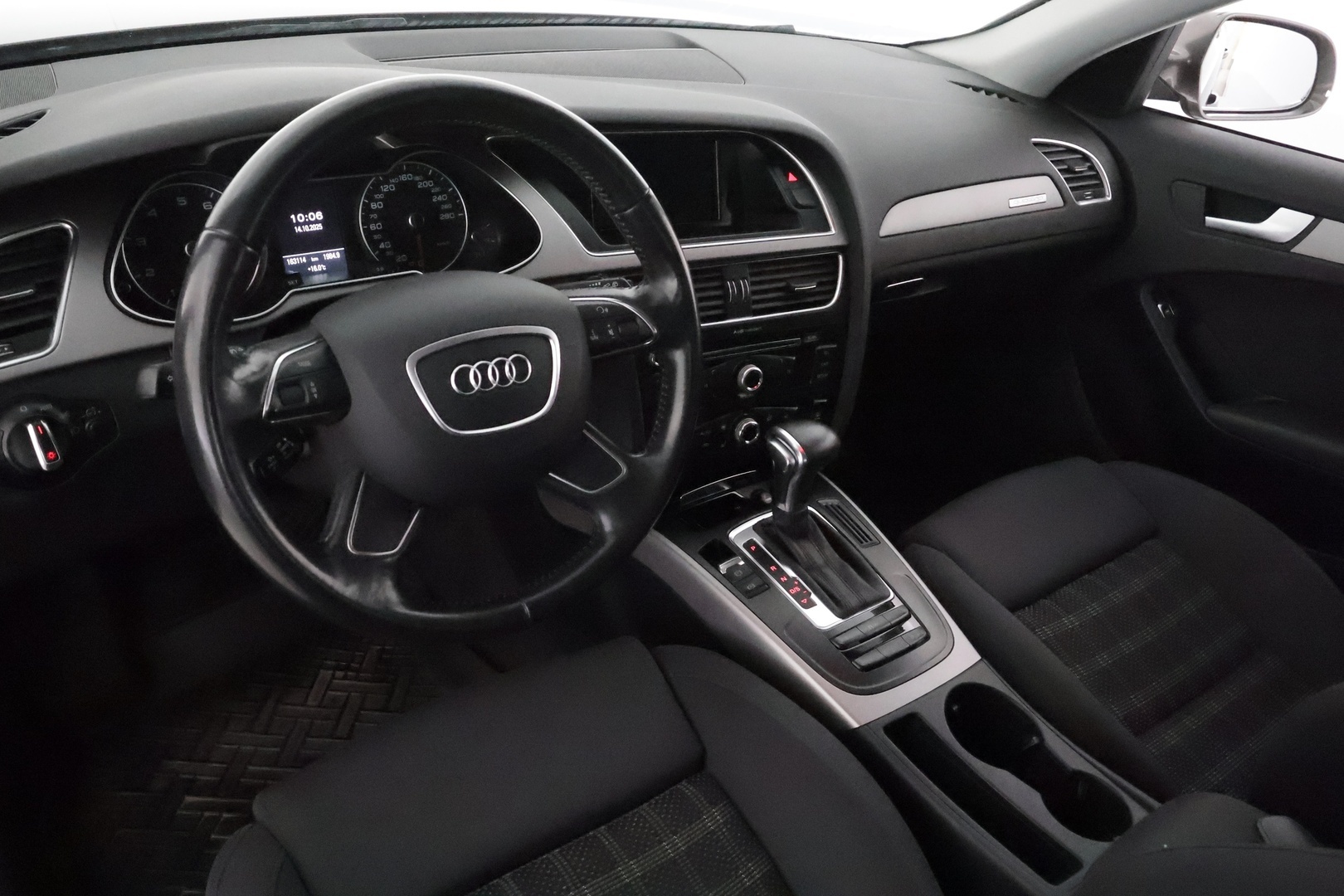 AUDI A4 2013