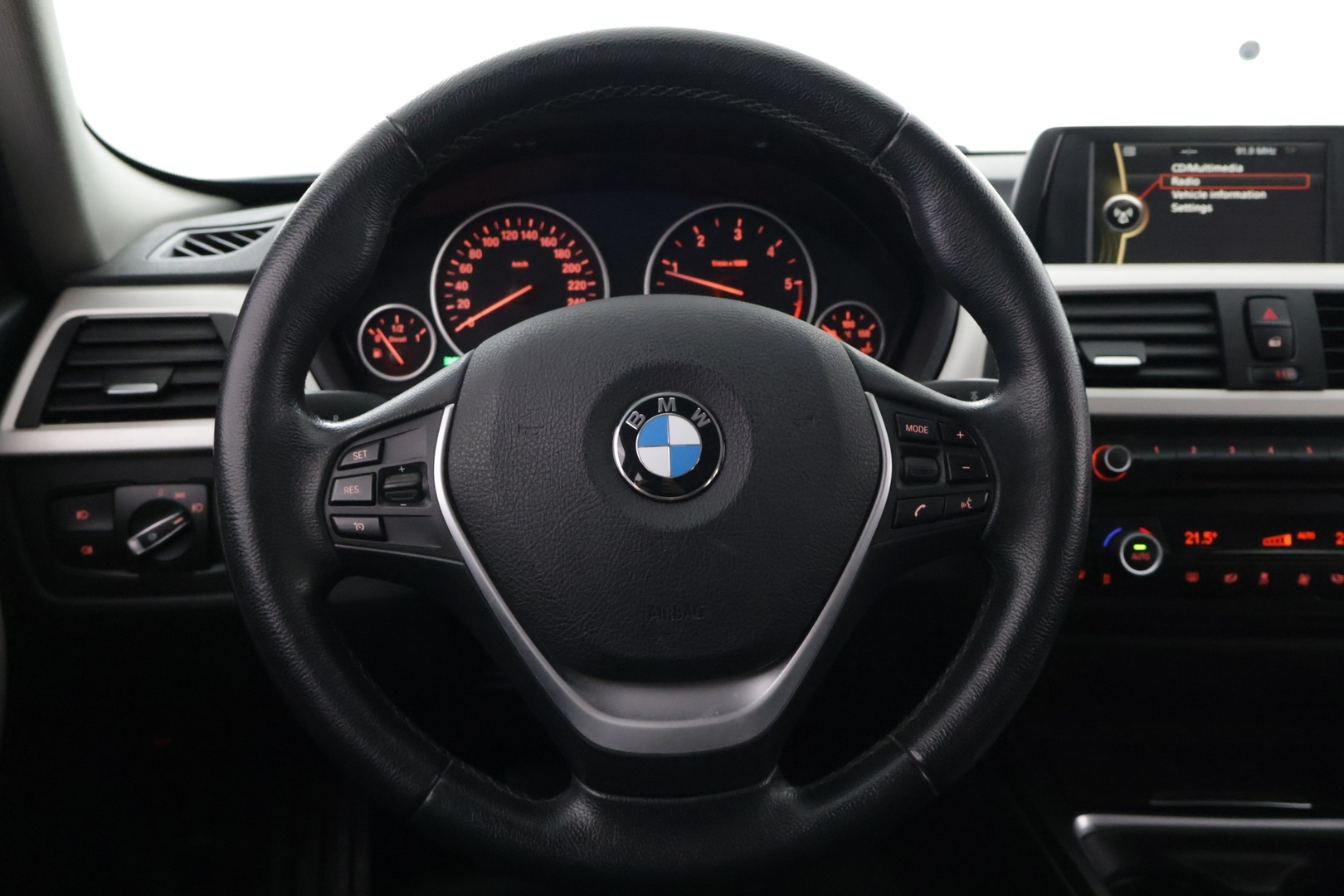 BMW 320 2014