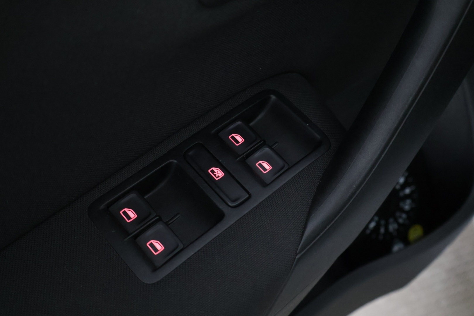 VOLKSWAGEN Polo 2014