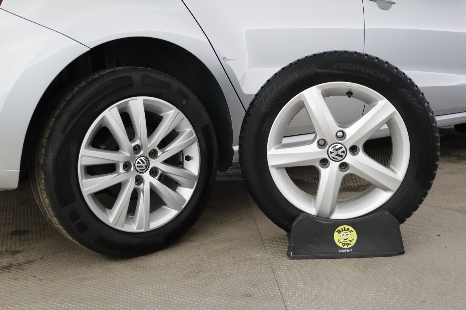 VOLKSWAGEN Polo 2014