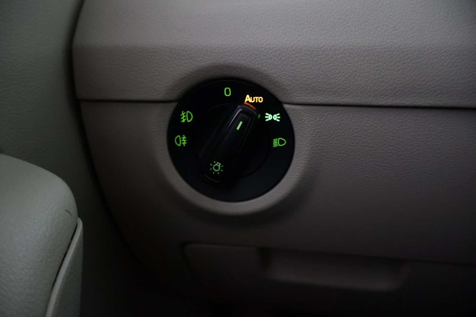 SKODA Octavia 2016