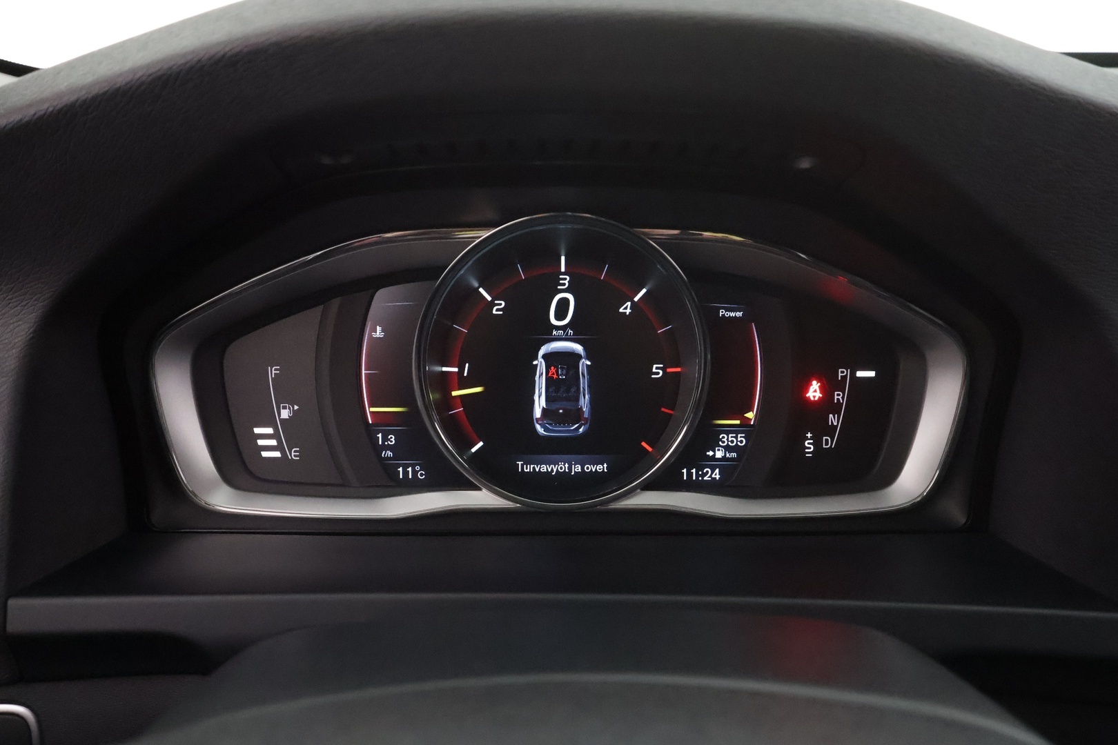 VOLVO V60 Cross Country 2016