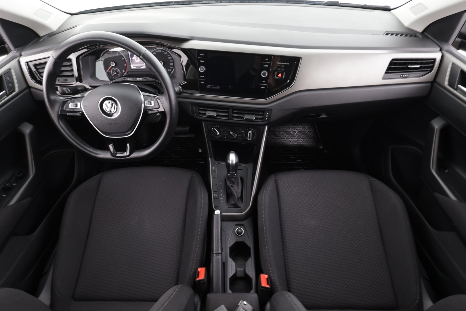 VOLKSWAGEN Polo 2019