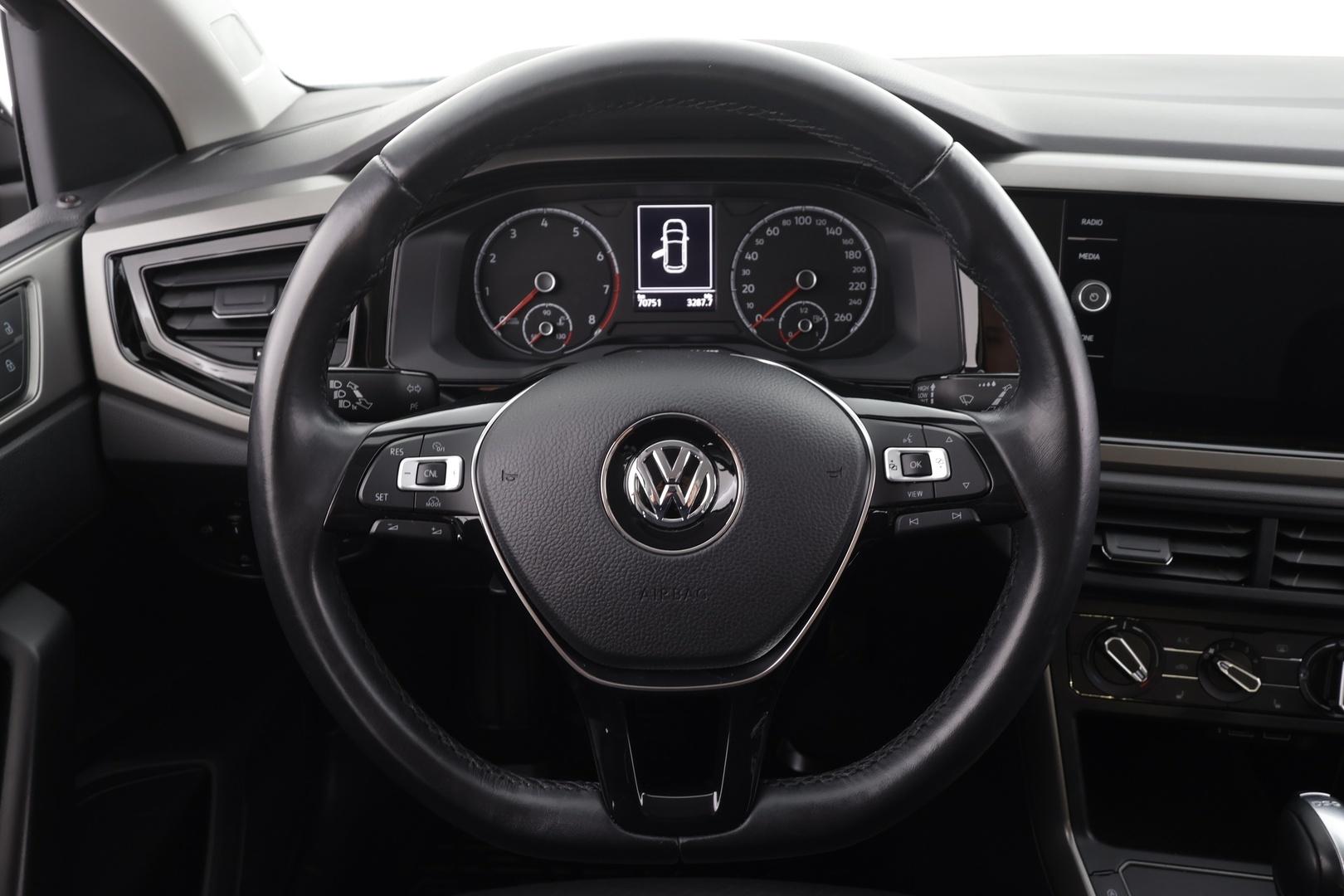 VOLKSWAGEN Polo 2019