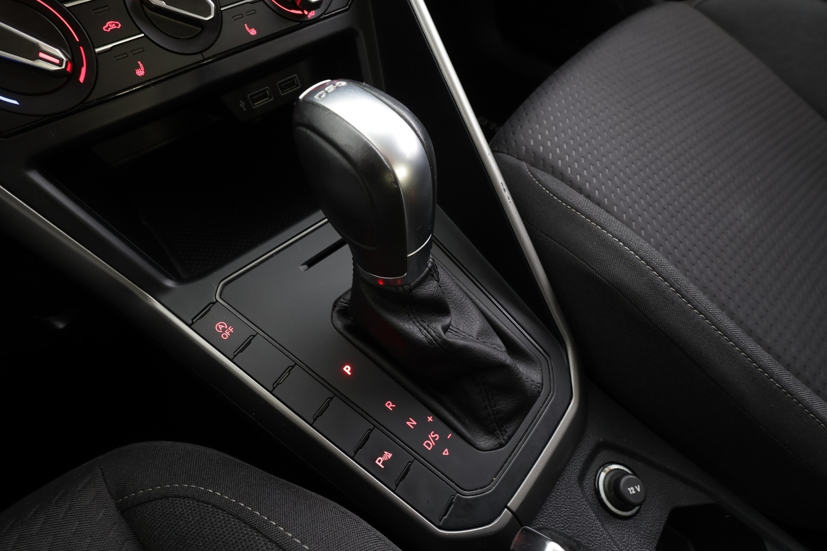 VOLKSWAGEN Polo 2019