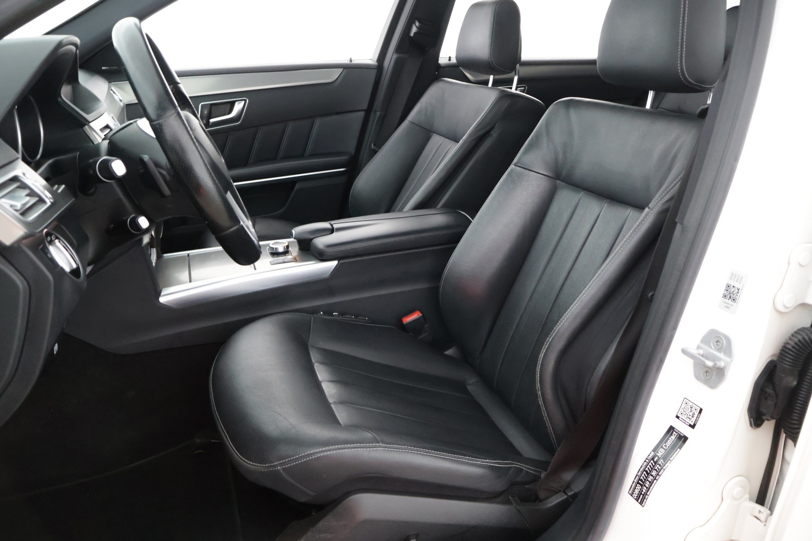 MERCEDES-BENZ E 2016