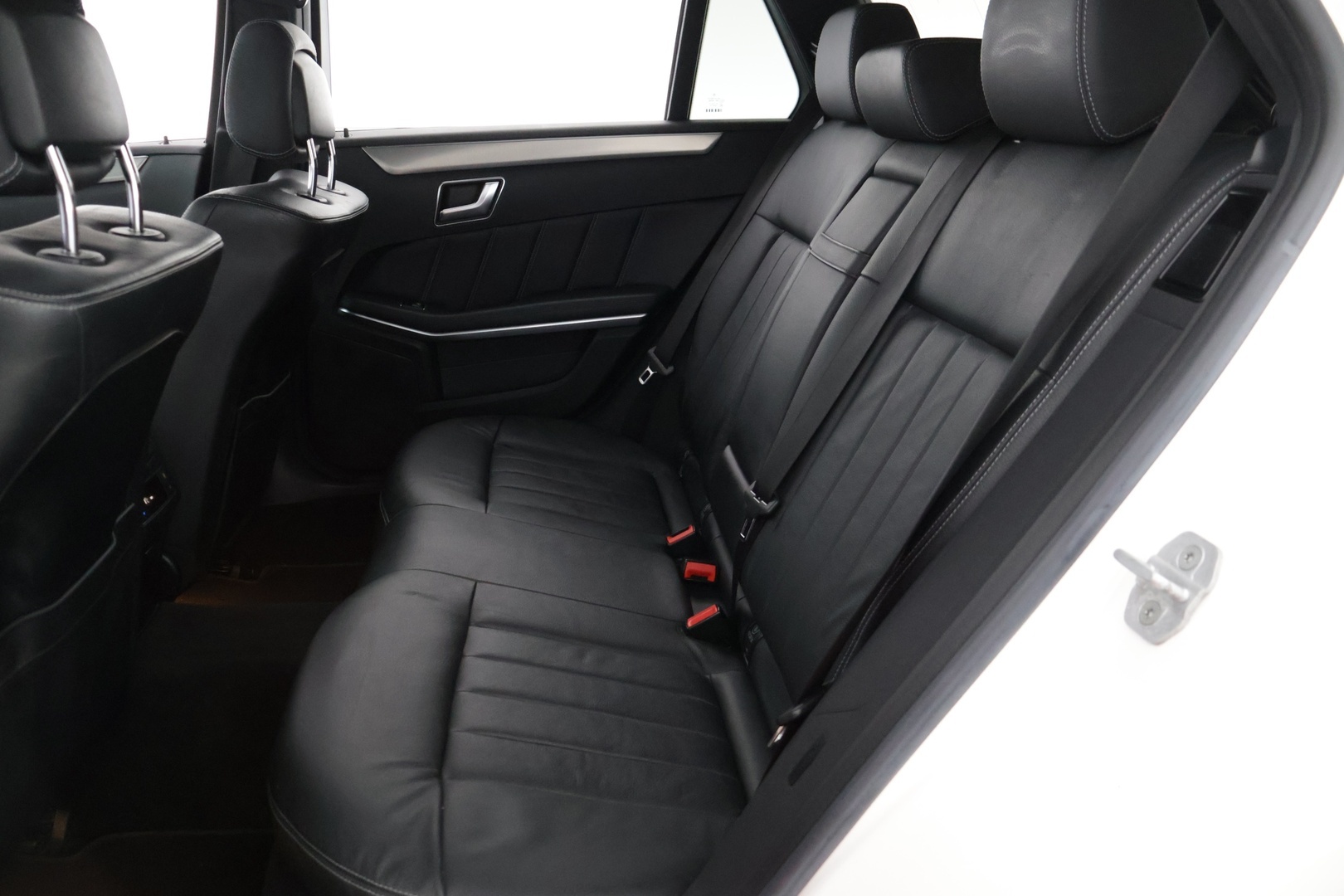 MERCEDES-BENZ E 2016