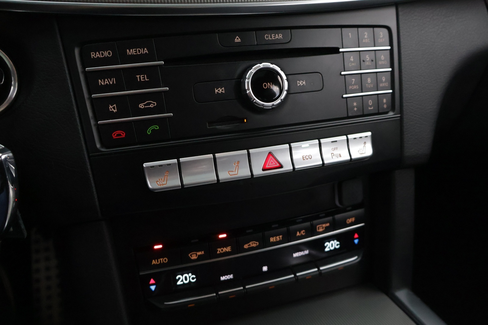 MERCEDES-BENZ E 2016