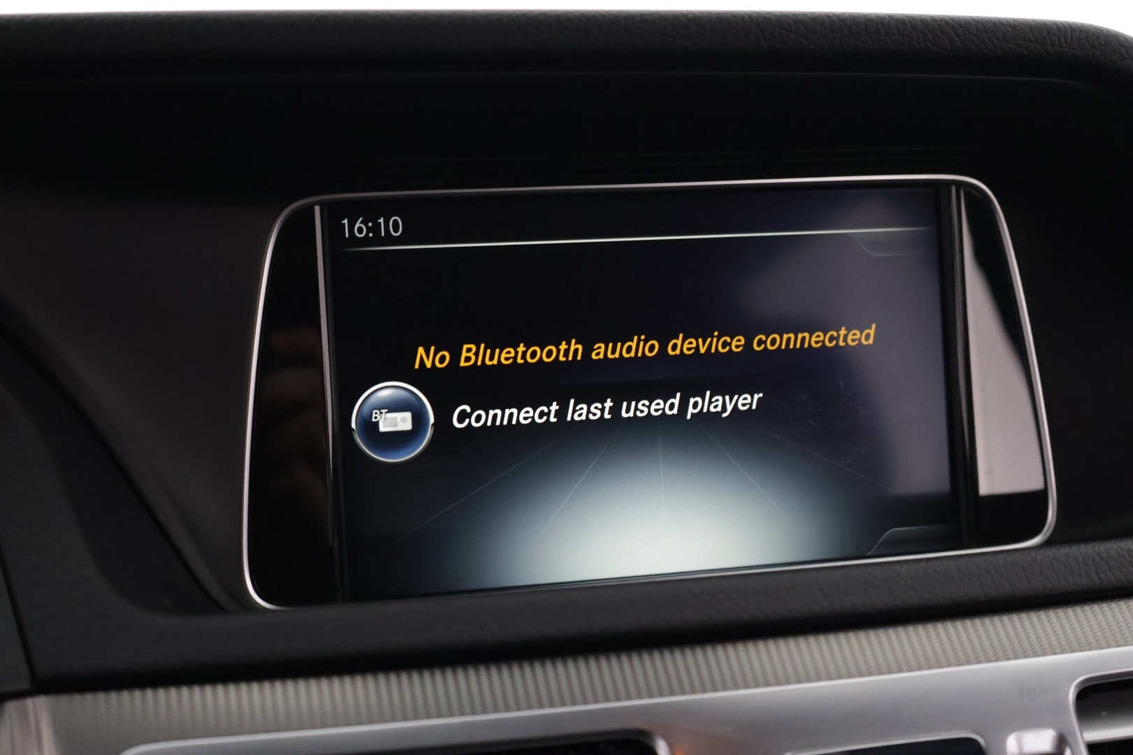 MERCEDES-BENZ E 2016