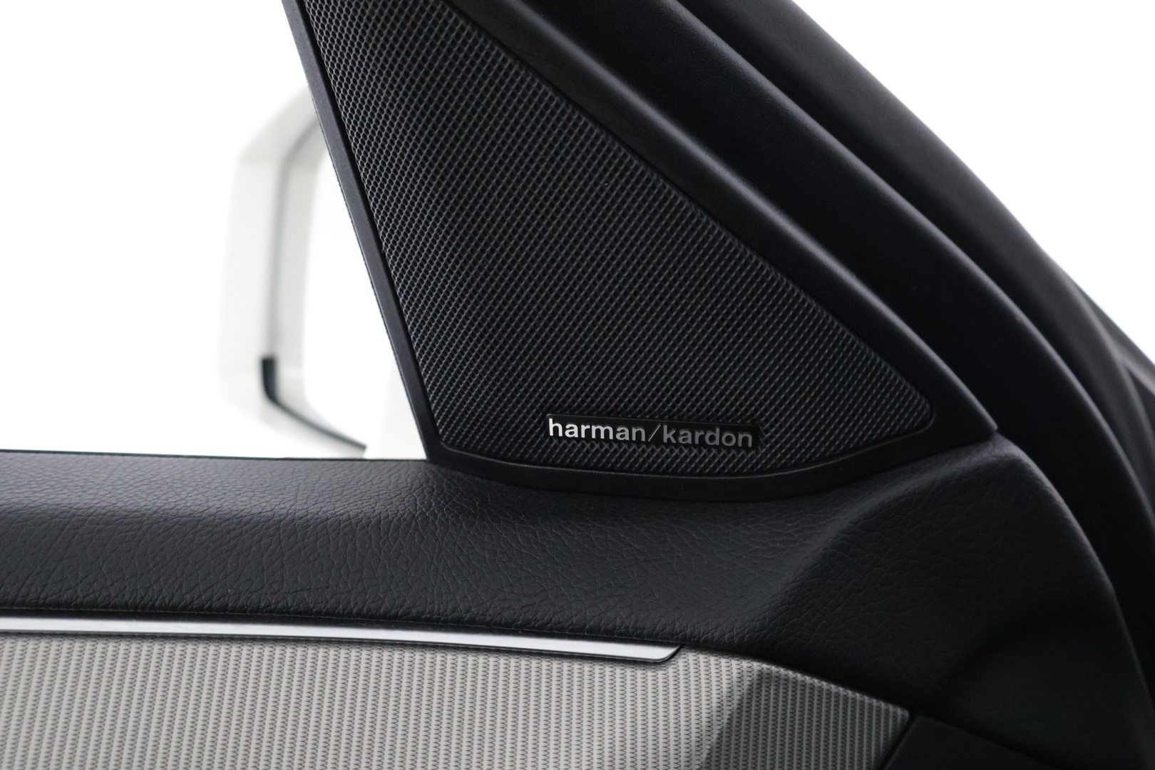 MERCEDES-BENZ E 2016