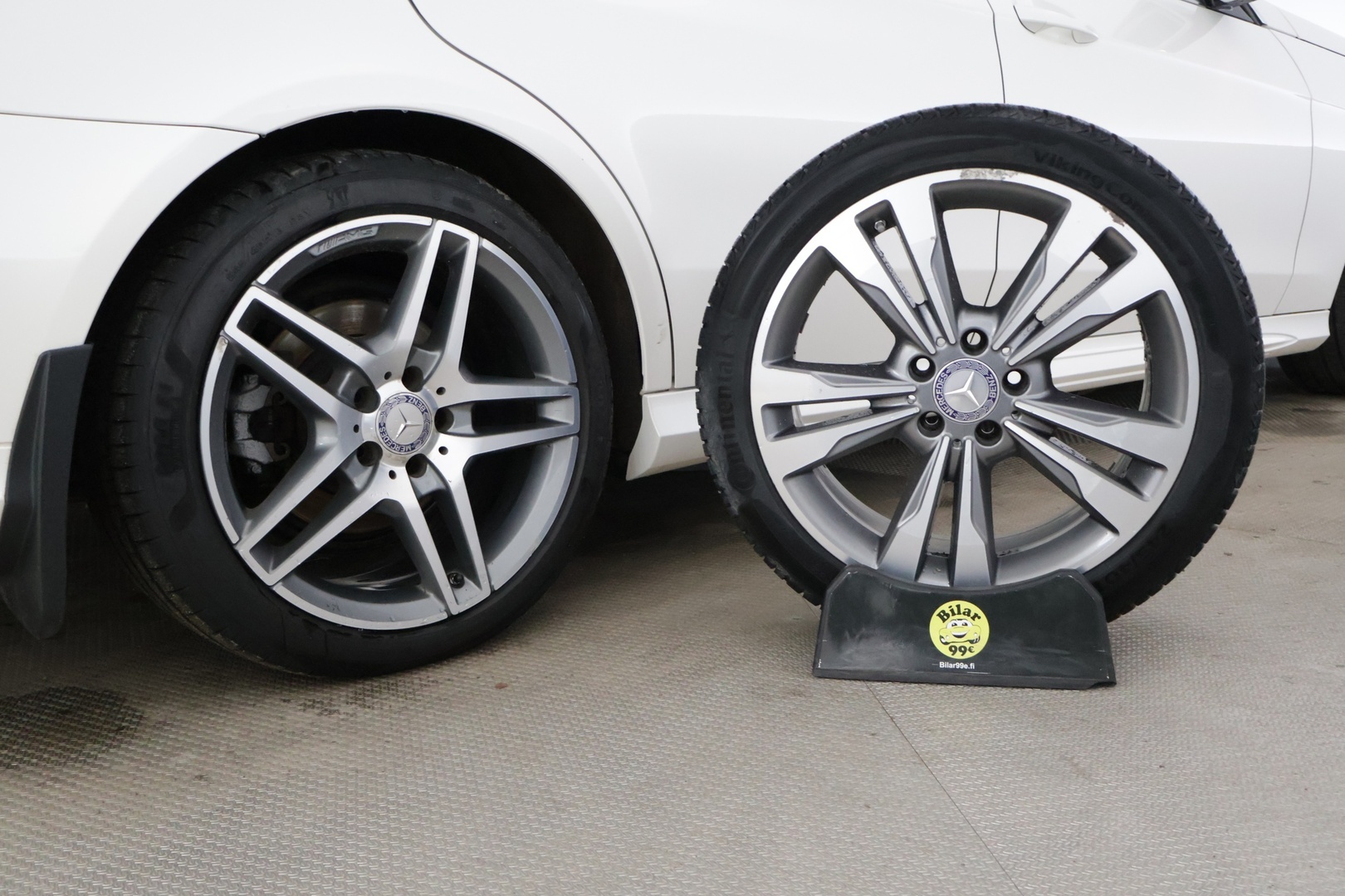 MERCEDES-BENZ E 2016