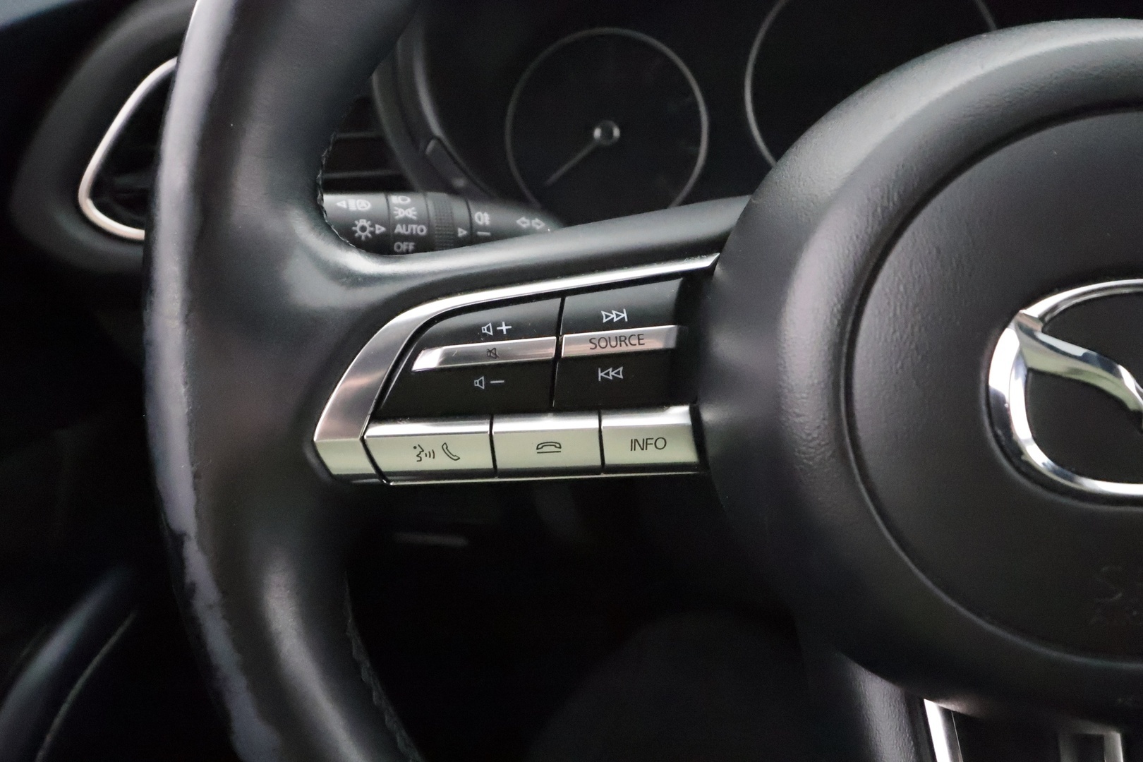 MAZDA CX-30 2020