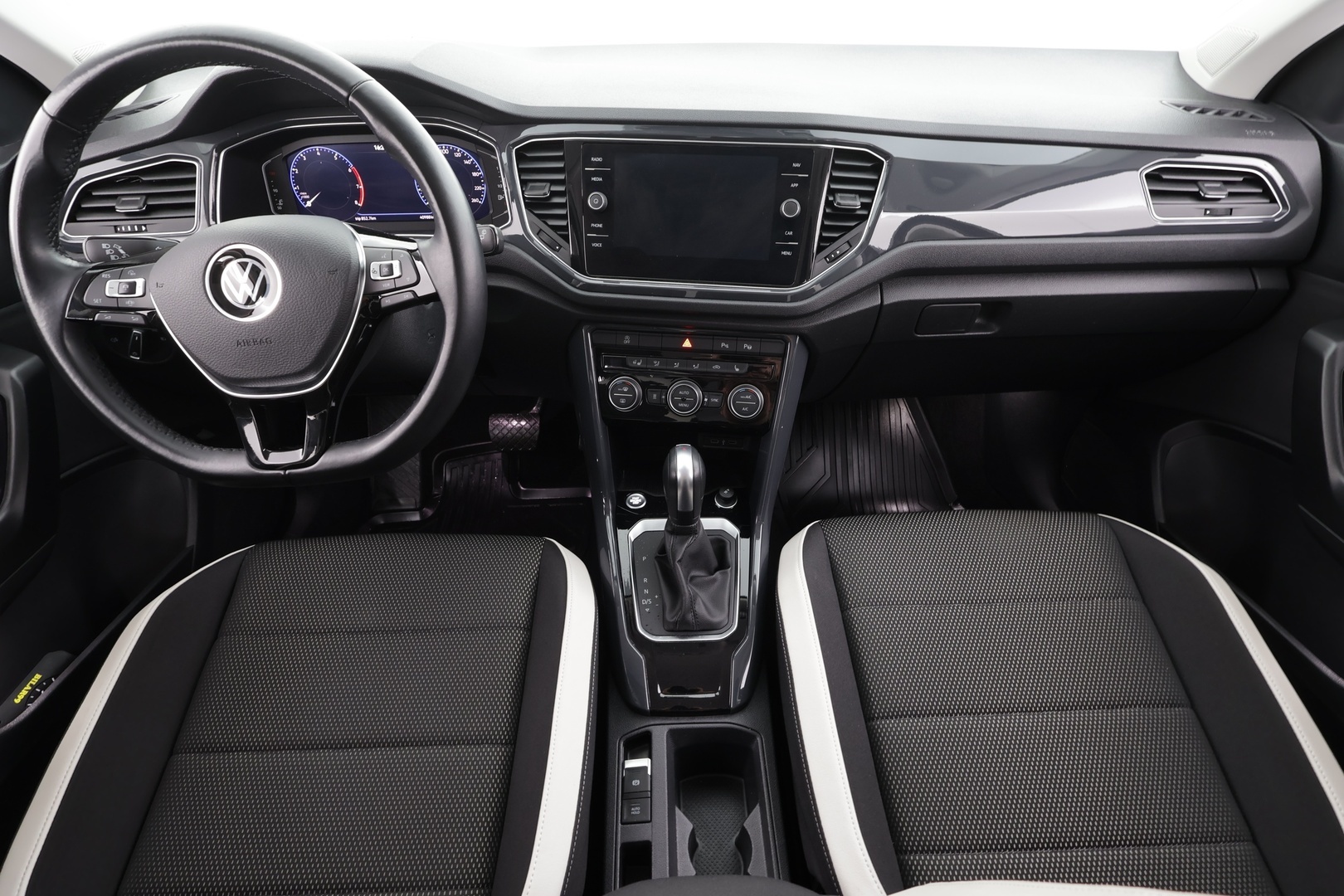 VOLKSWAGEN T-Roc 2021