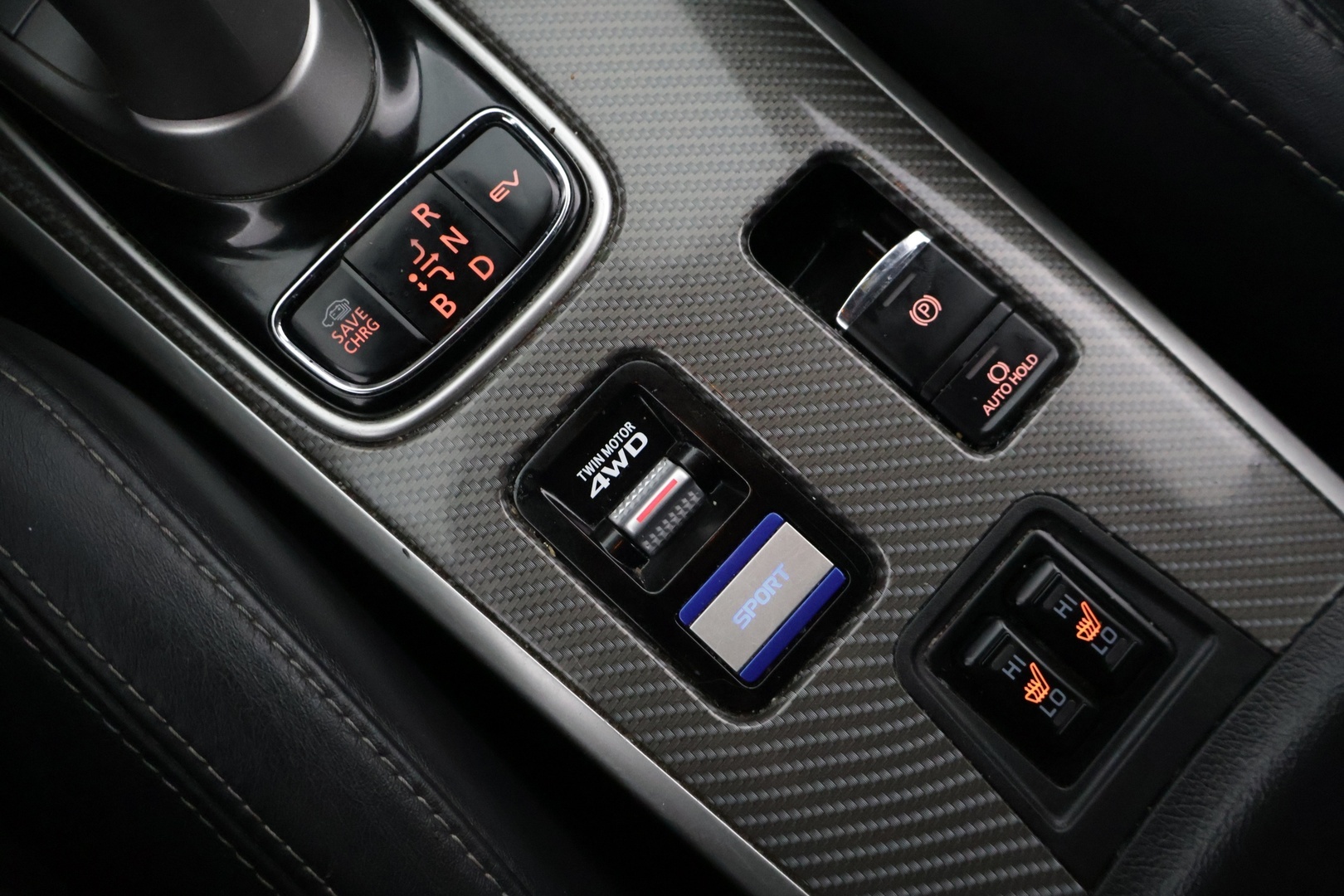 MITSUBISHI Outlander PHEV 2019