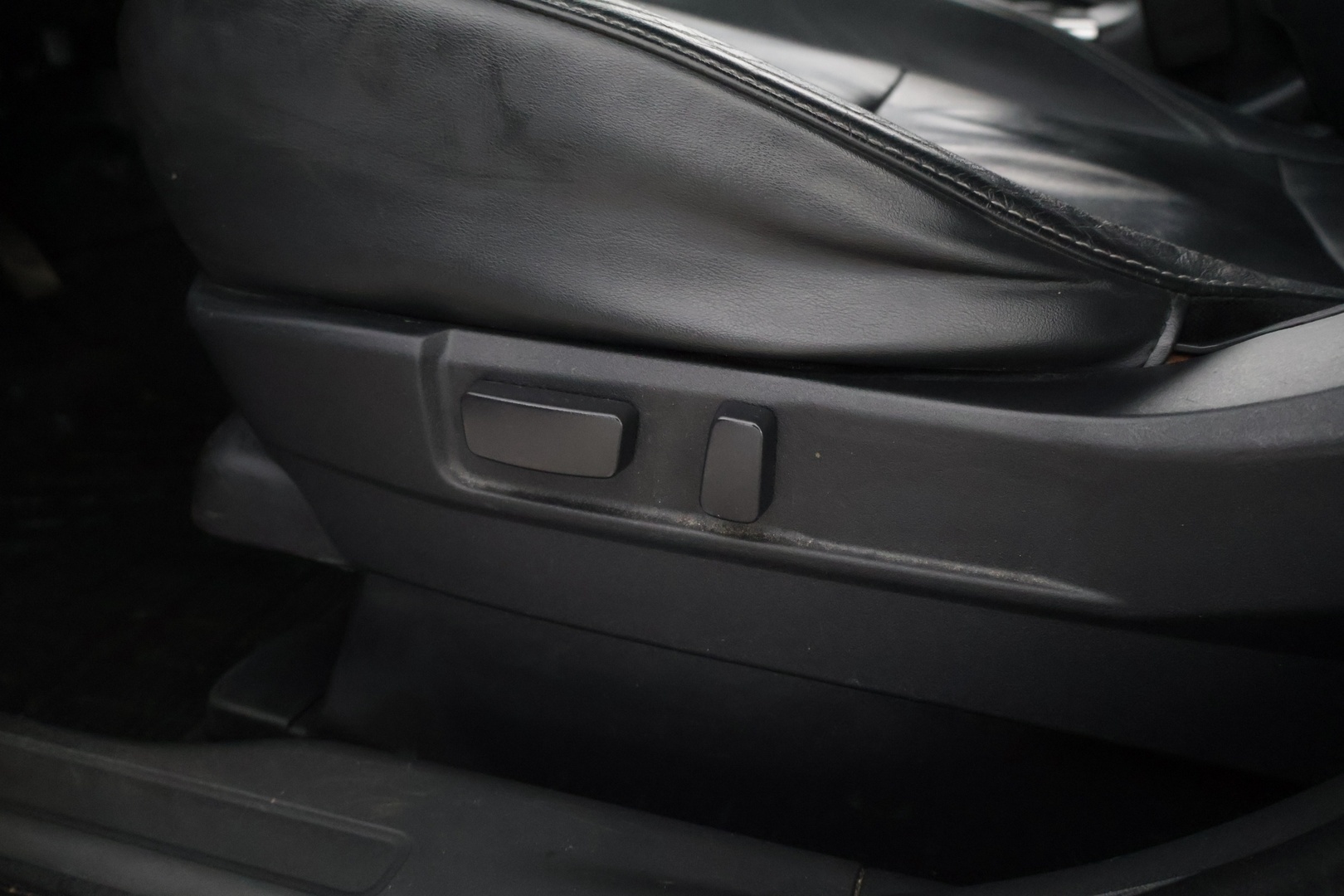 MITSUBISHI Outlander PHEV 2019