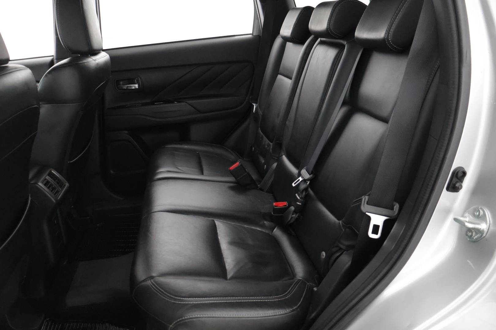 MITSUBISHI Outlander PHEV 2019