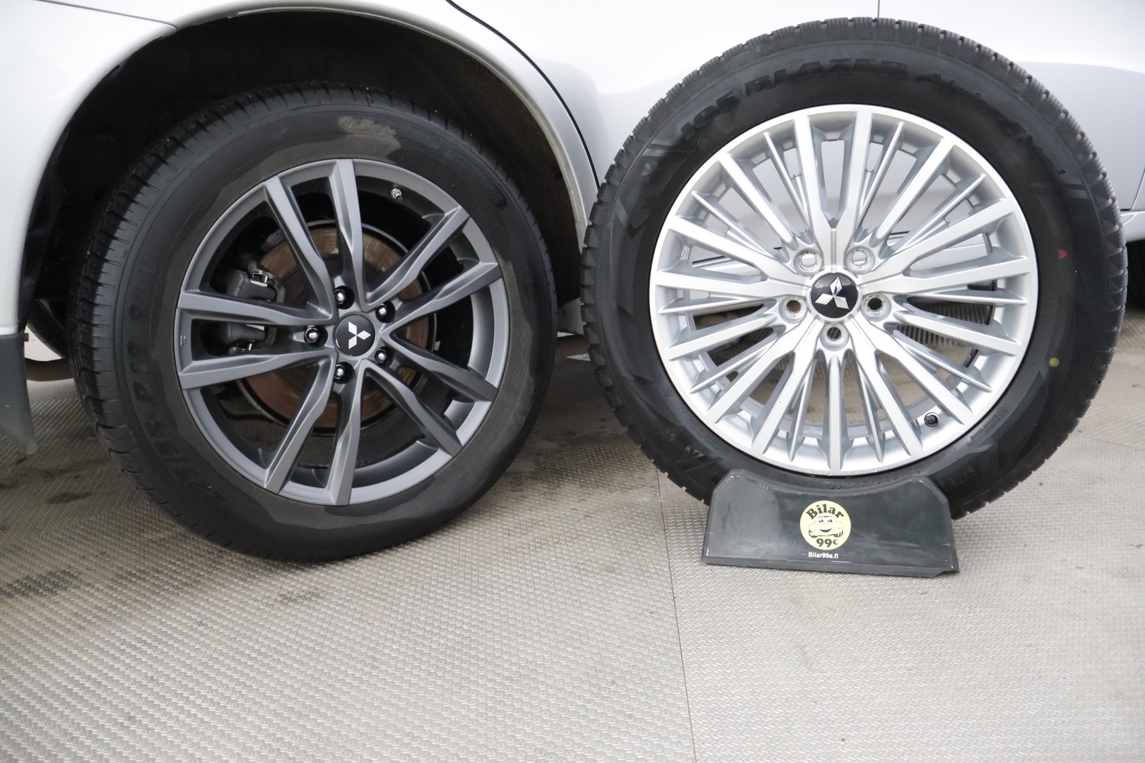 MITSUBISHI Outlander PHEV 2019