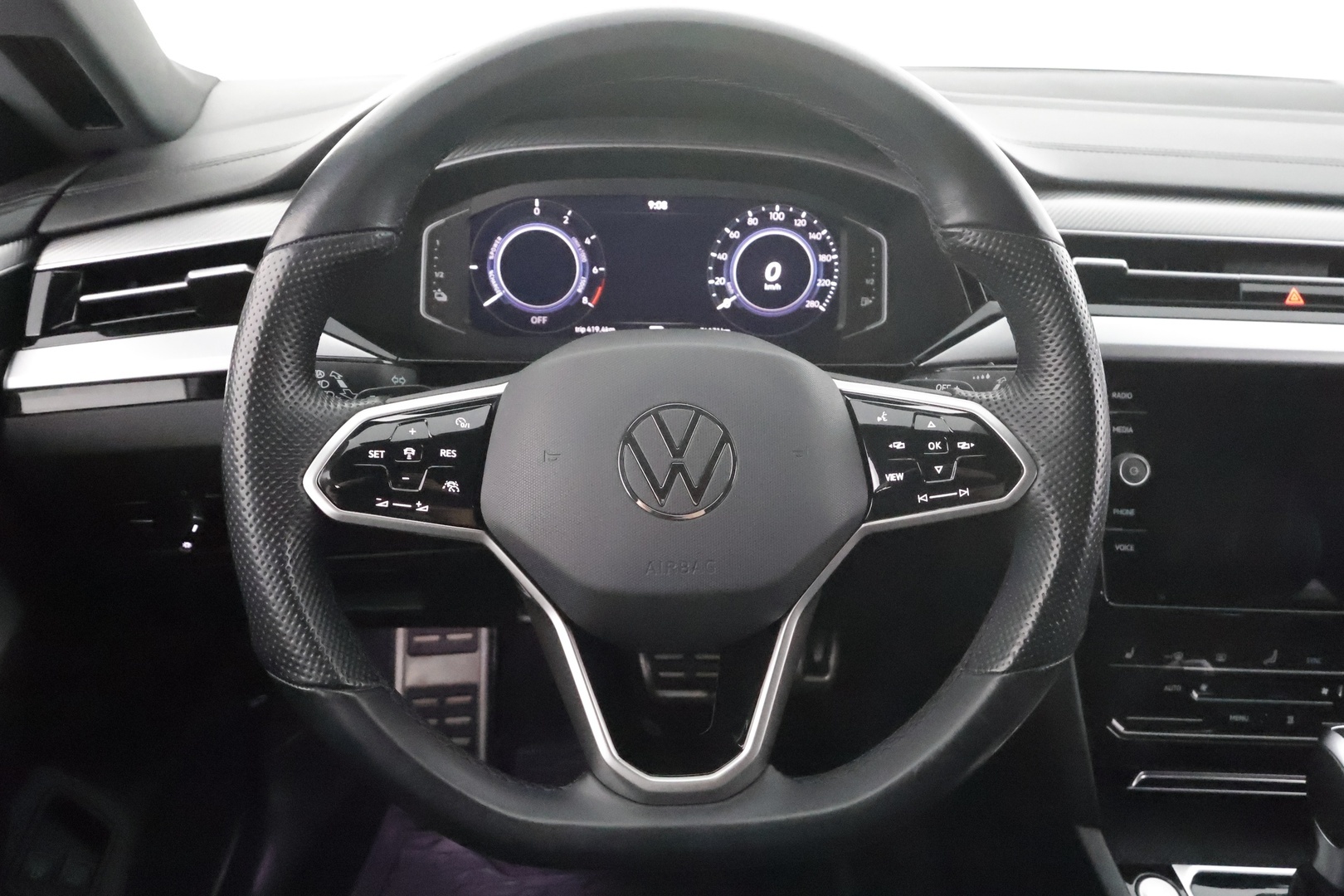 VOLKSWAGEN Arteon 2022