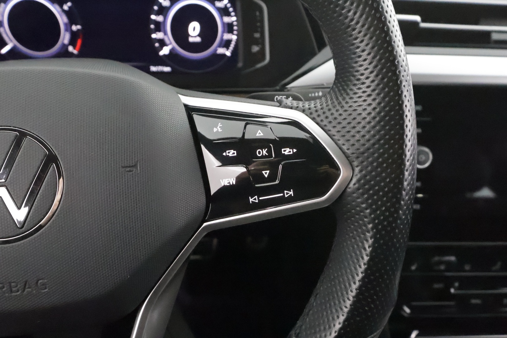 VOLKSWAGEN Arteon 2022