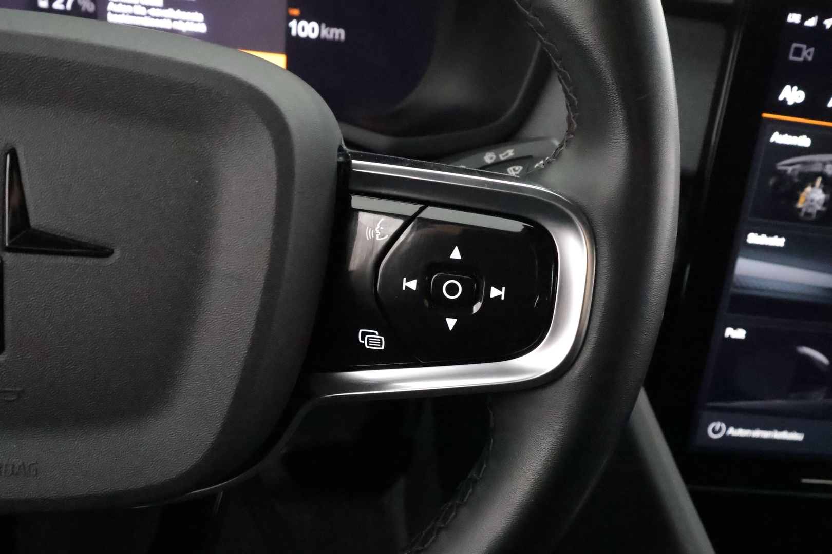 POLESTAR 2 2023