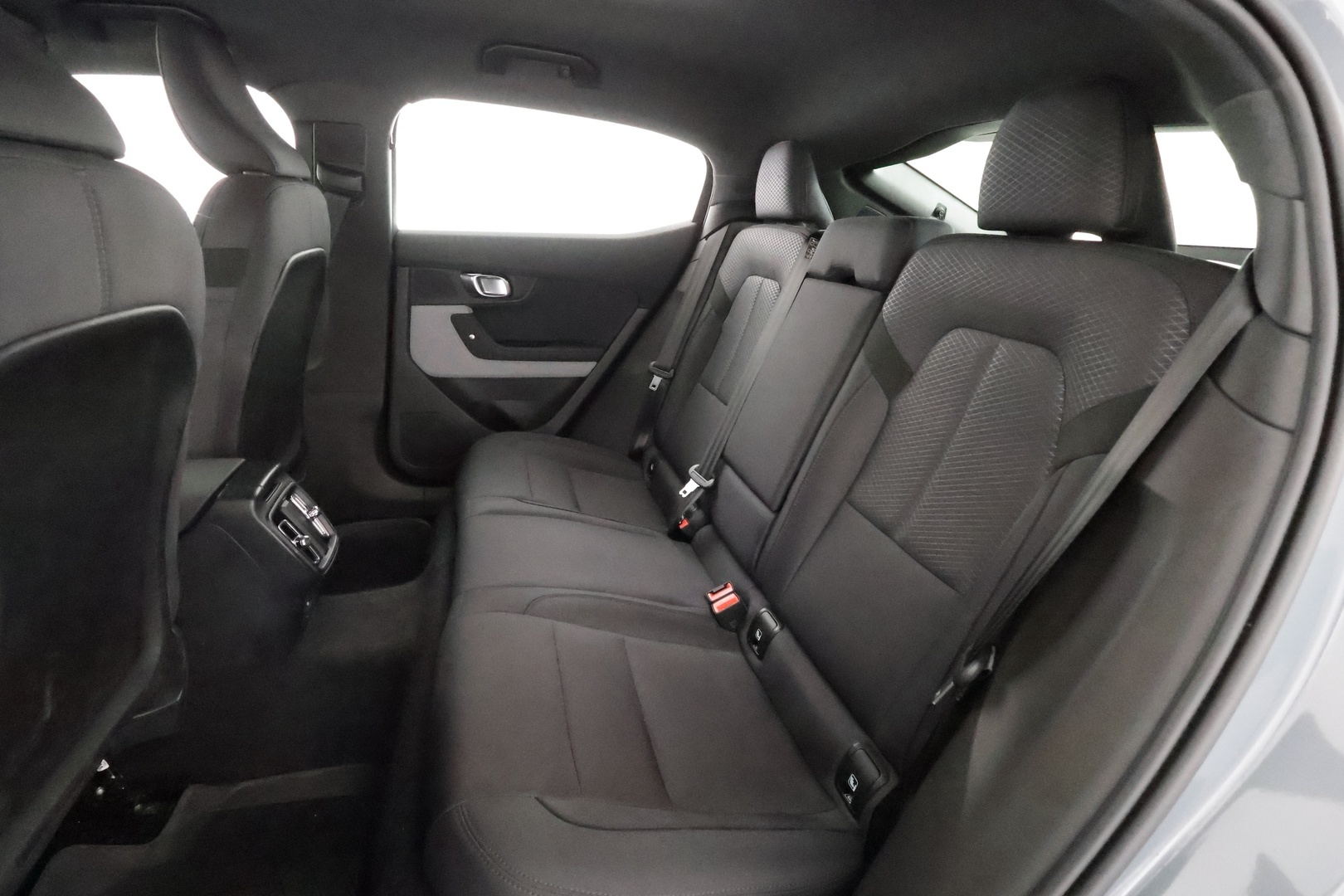 POLESTAR 2 2023