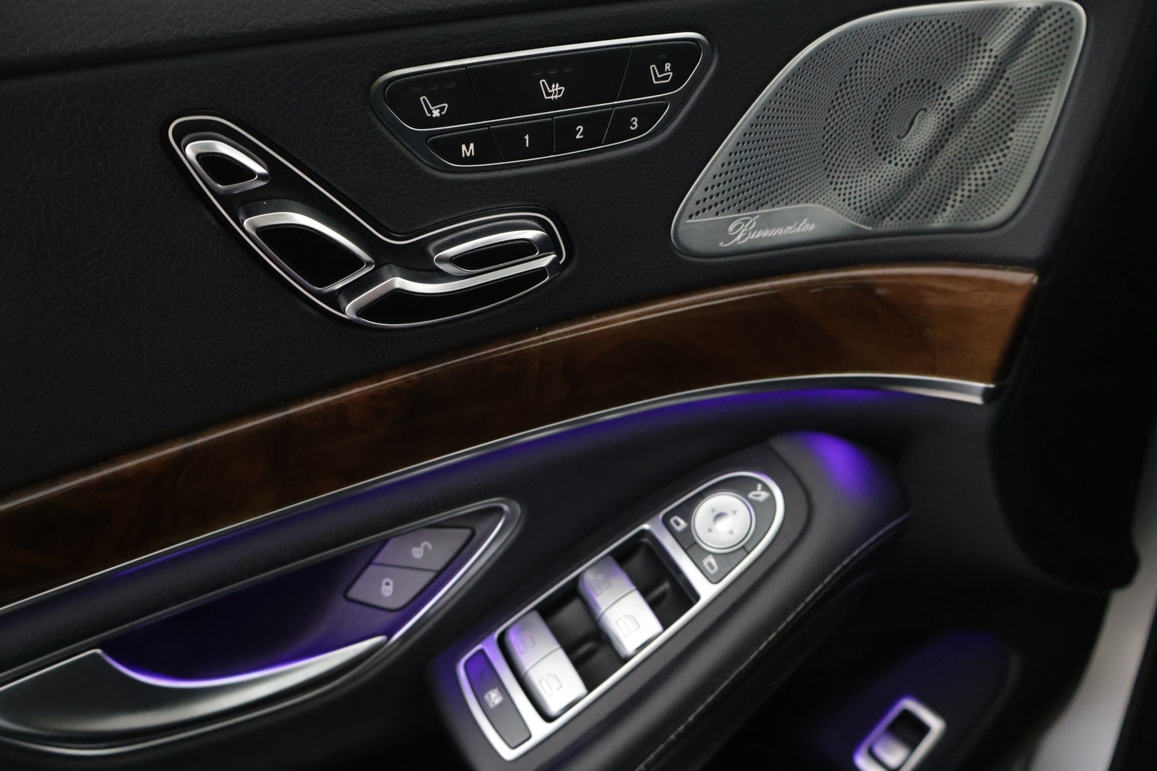 MERCEDES-BENZ S 2016