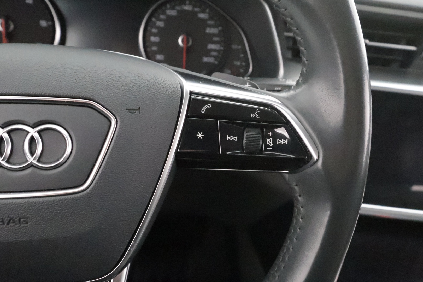 AUDI A6 2019