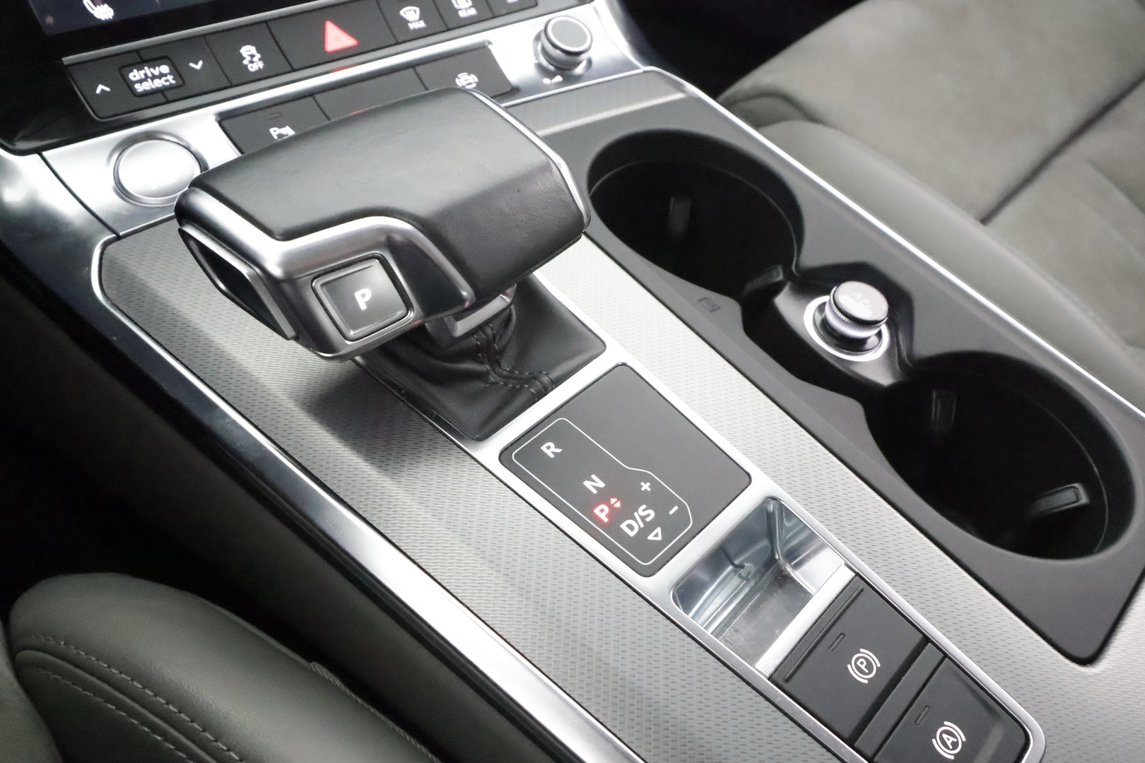 AUDI A6 2019