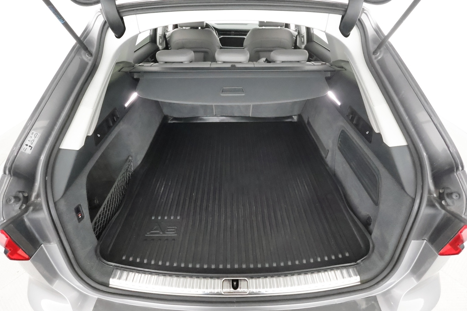AUDI A6 2019