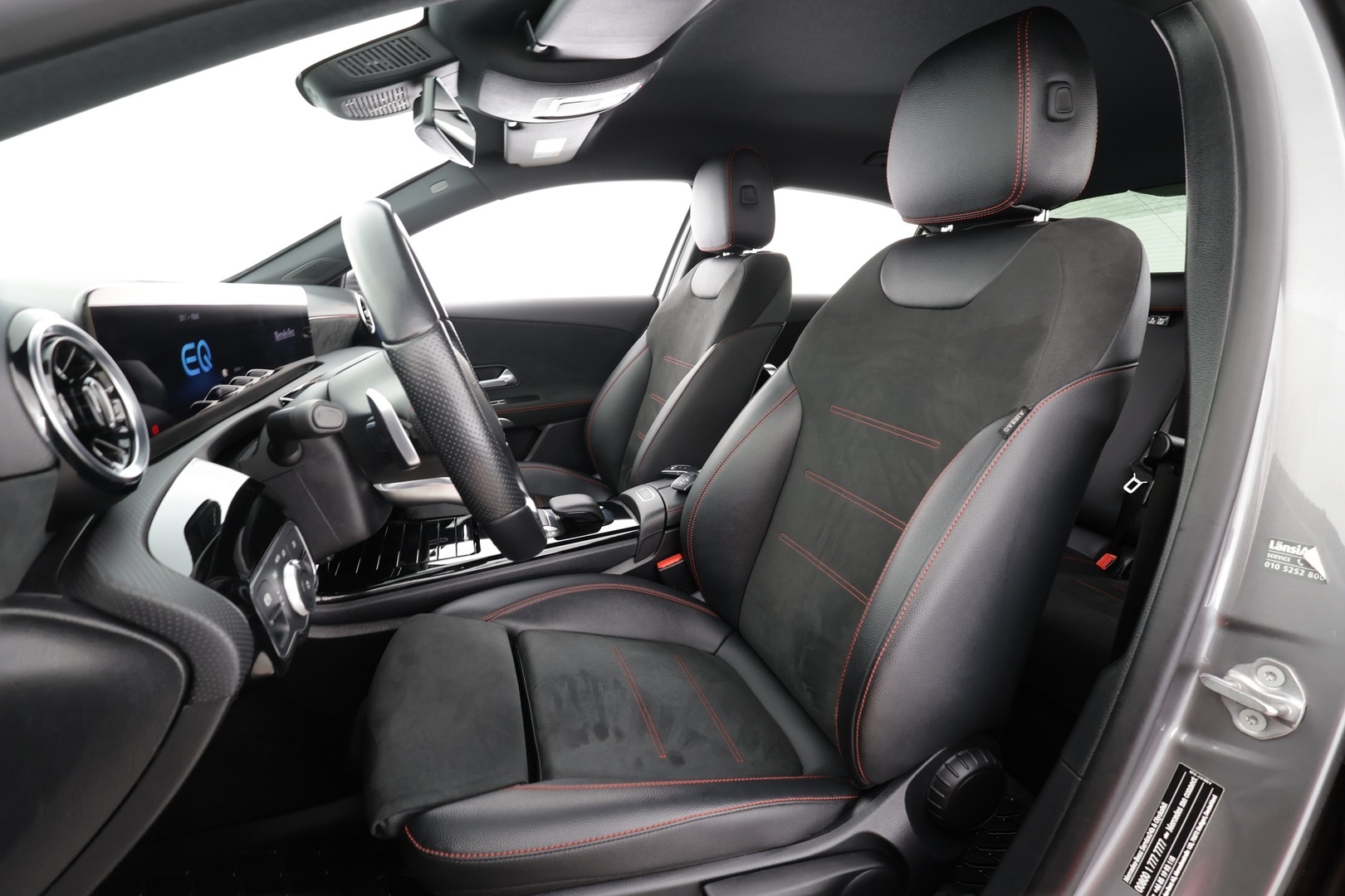 MERCEDES-BENZ A 2021