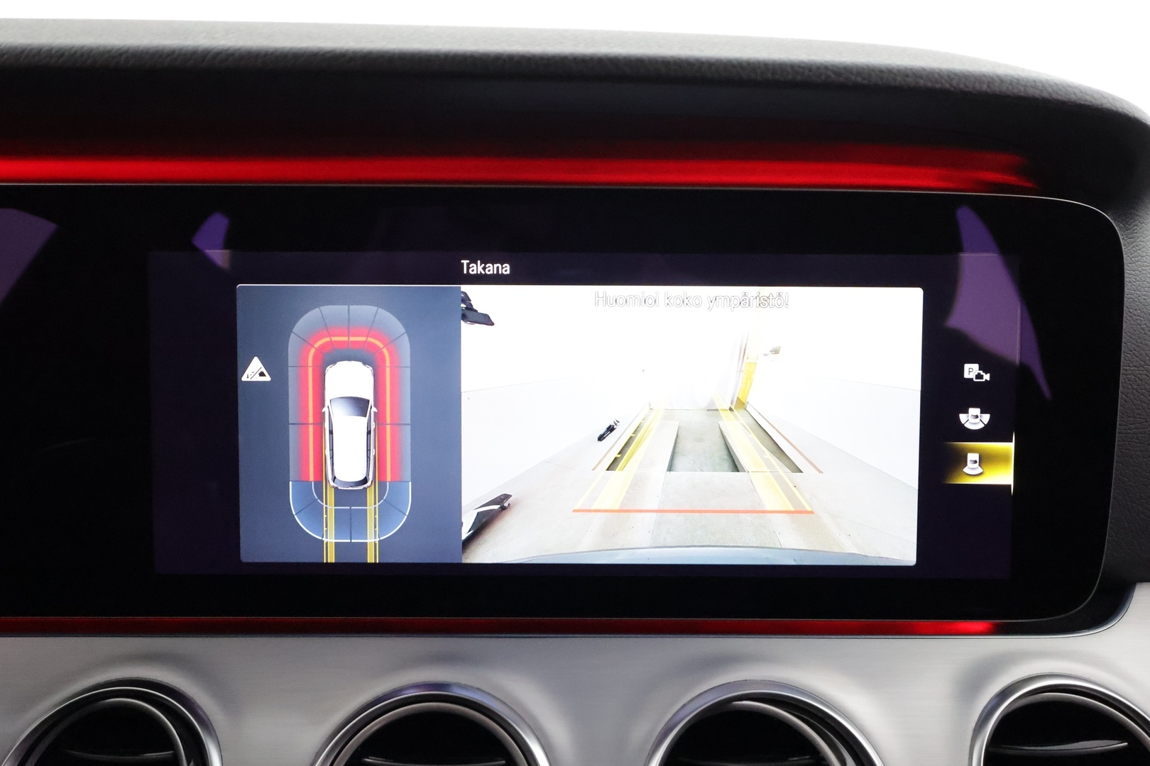 MERCEDES-BENZ E 2021