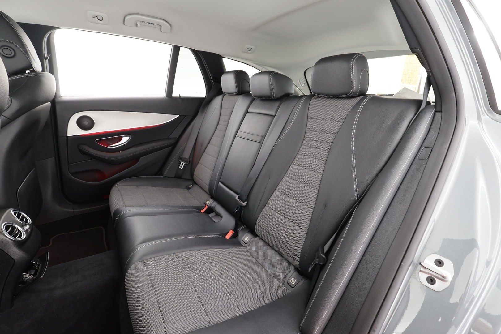 MERCEDES-BENZ E 2021