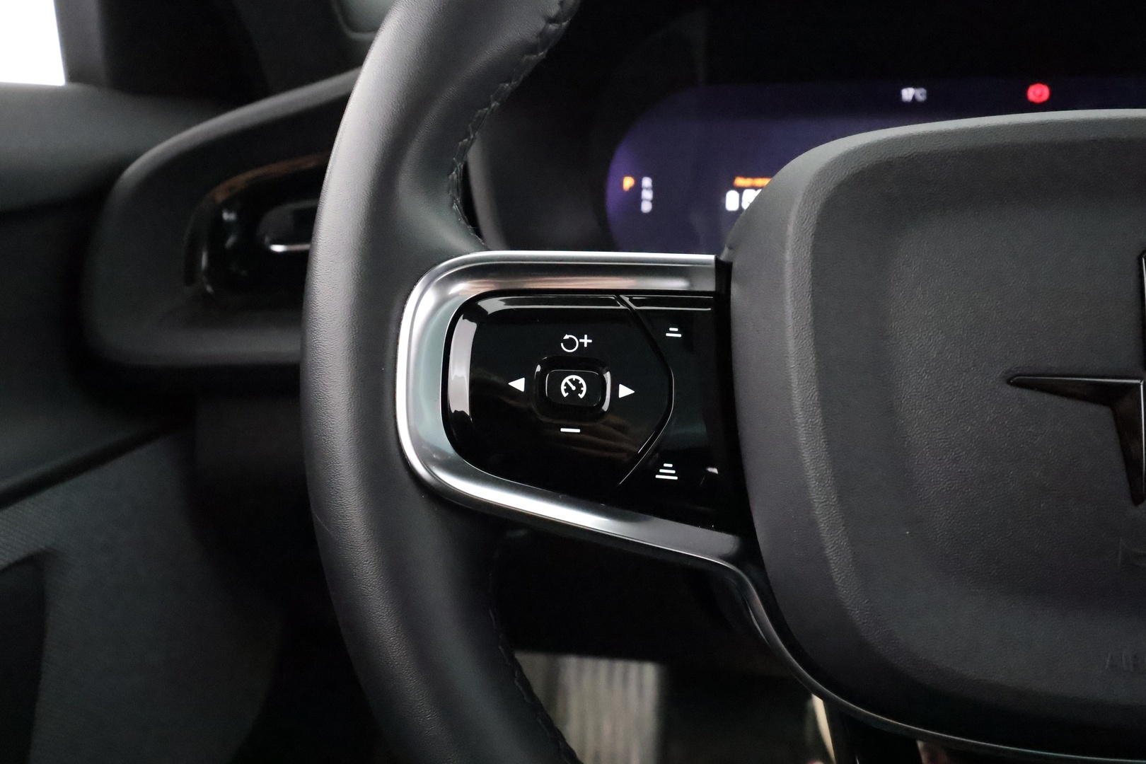 POLESTAR 2 2022