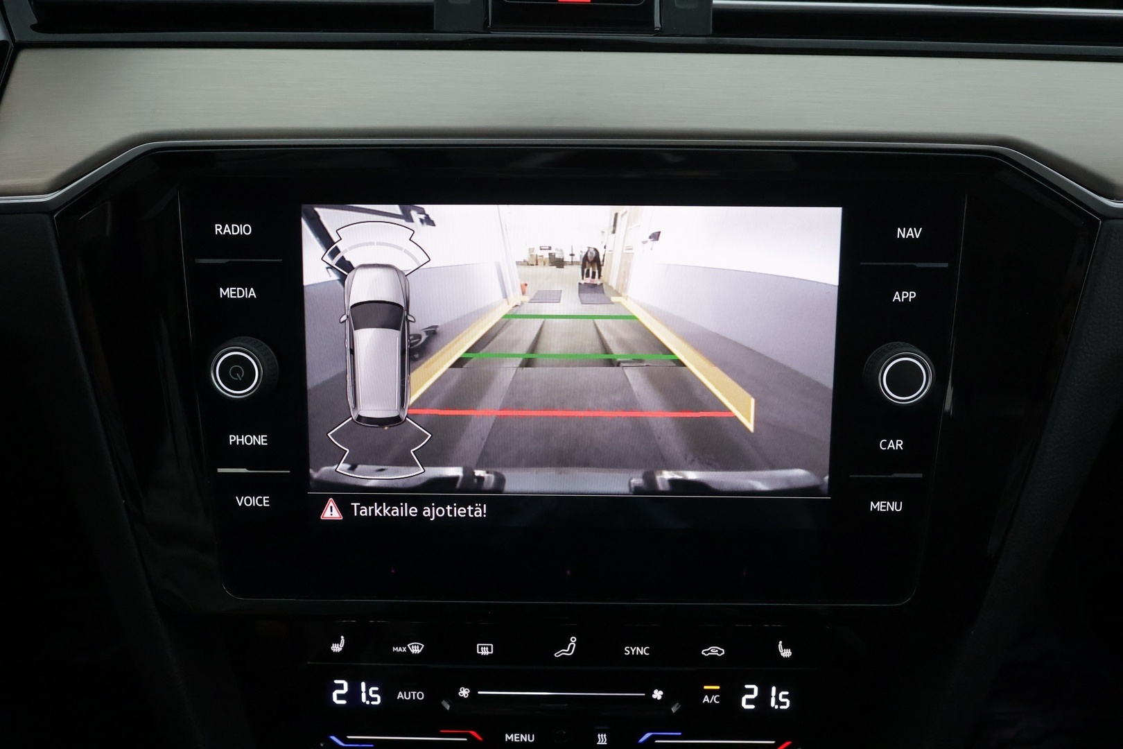 VOLKSWAGEN Passat 2021