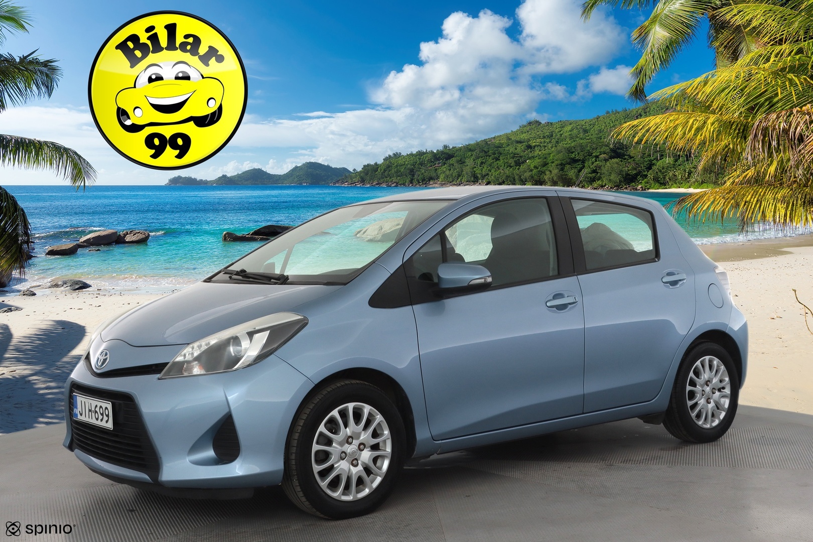 TOYOTA Yaris 2013