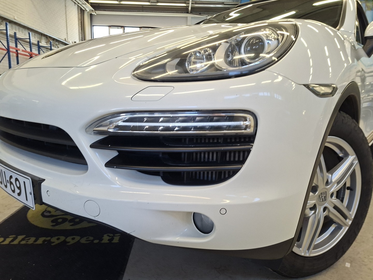 PORSCHE Cayenne 2011