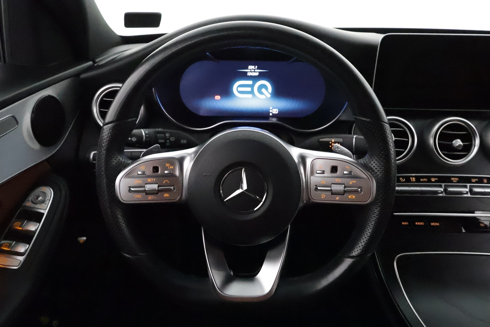 MERCEDES-BENZ C 2020