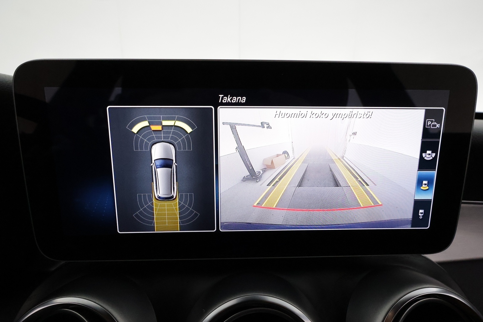 MERCEDES-BENZ C 2020