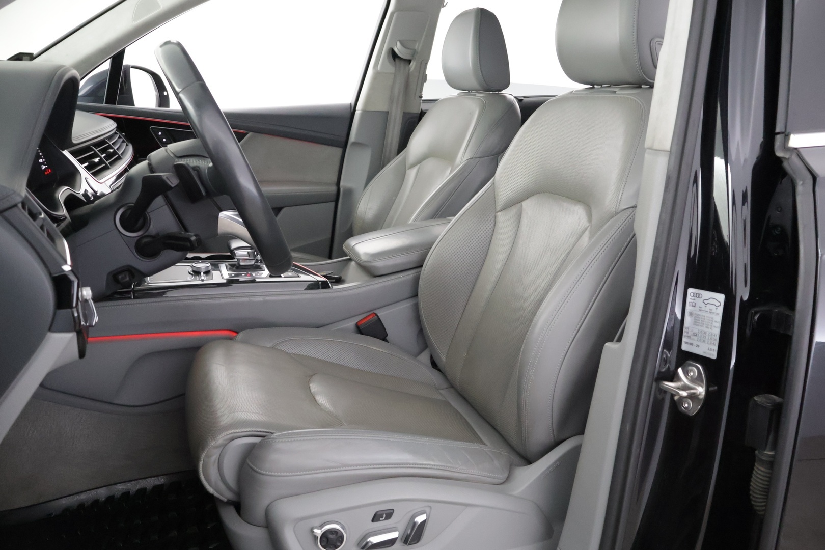 AUDI Q7 2016