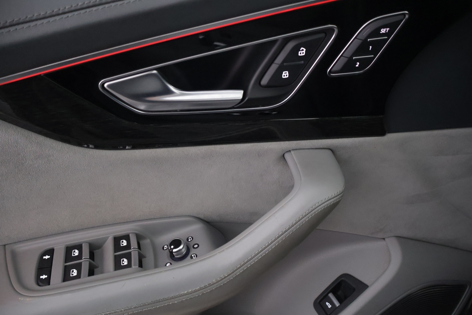 AUDI Q7 2016