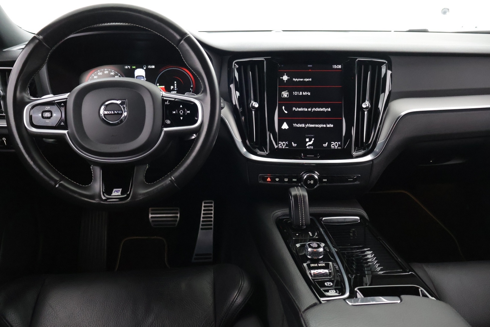 VOLVO V60 2020