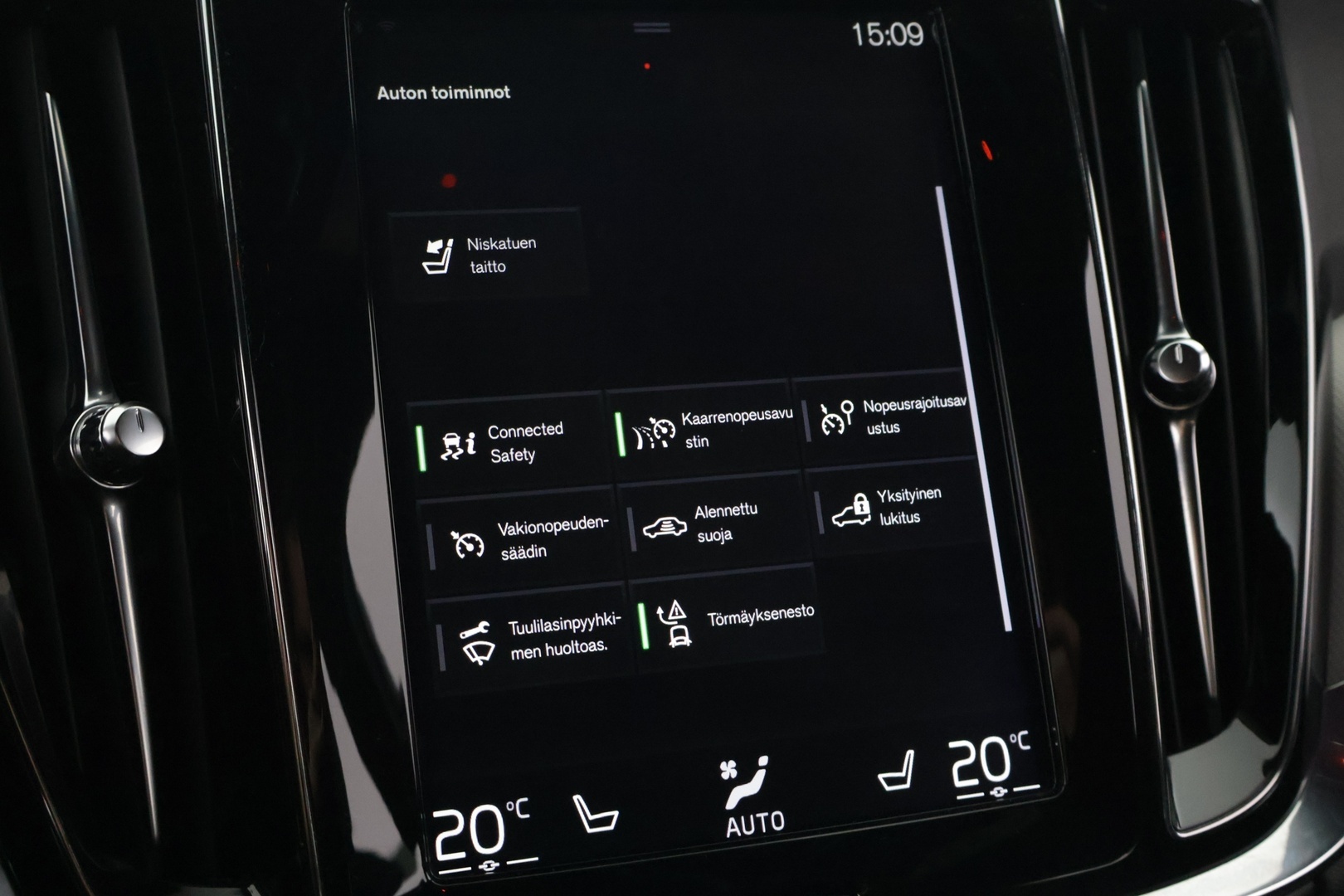 VOLVO V60 2020