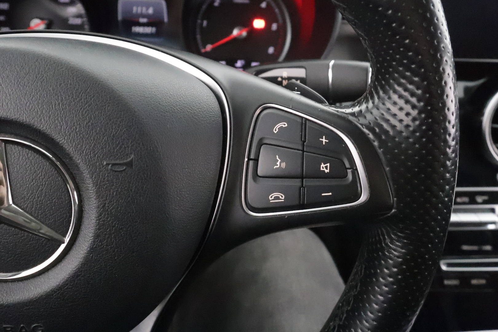 MERCEDES-BENZ C 2015