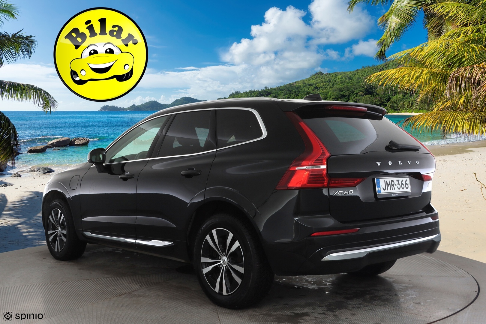 VOLVO XC60 2023