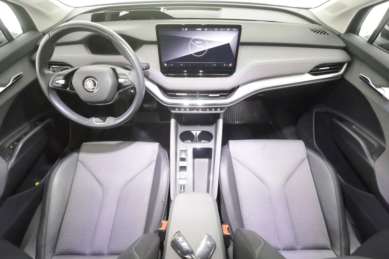 SKODA Enyaq 2023