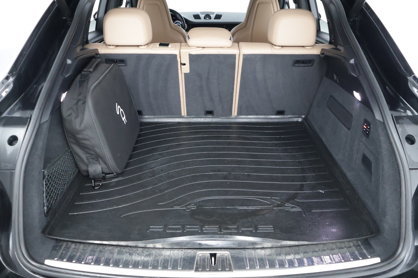 PORSCHE Cayenne 2020