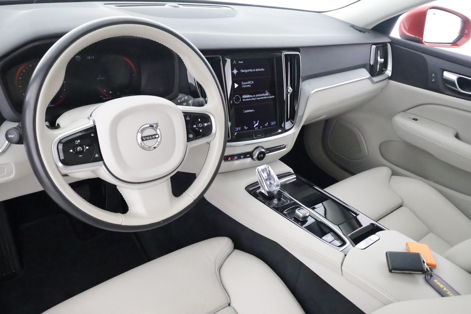VOLVO V60 2022