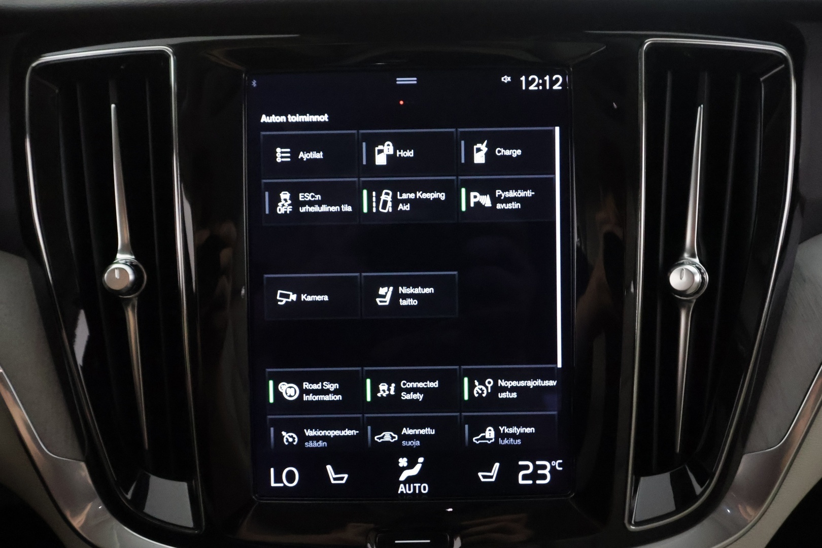VOLVO V60 2022