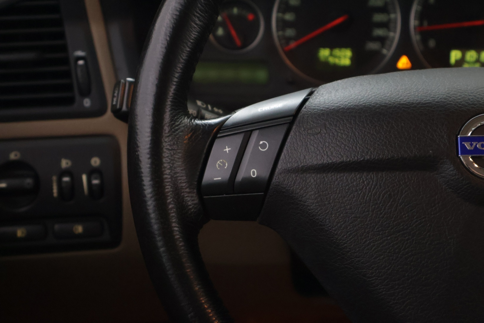 VOLVO S60 2005