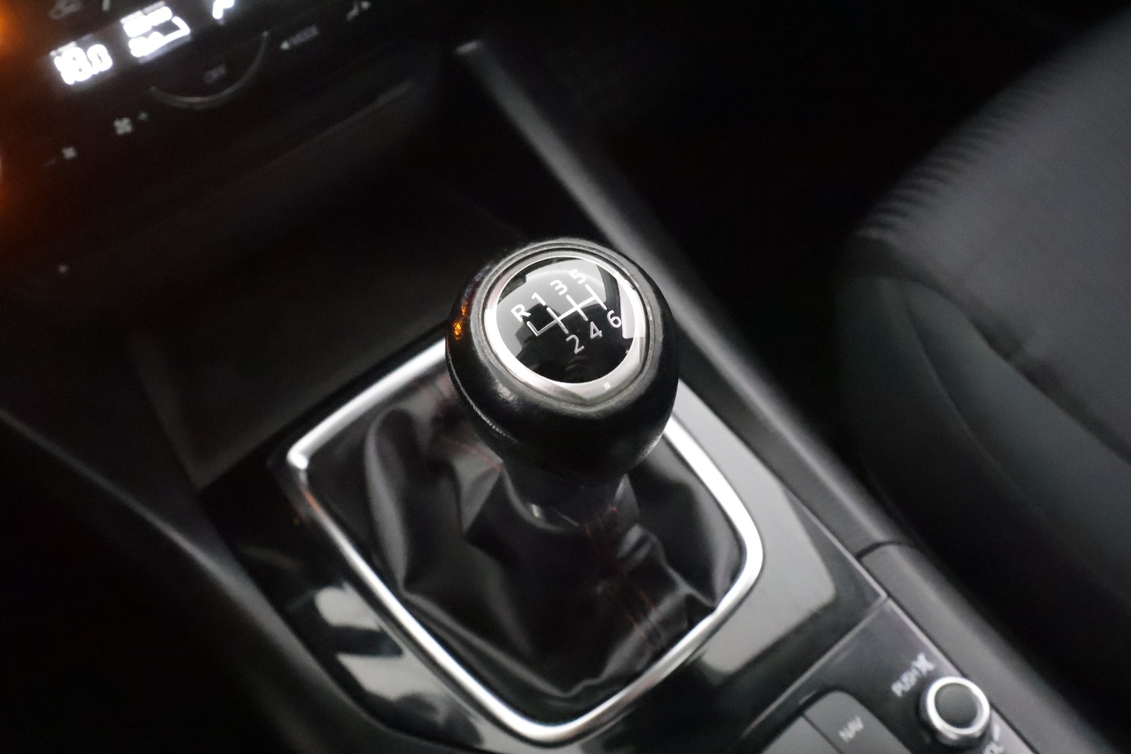 MAZDA Mazda3 2016